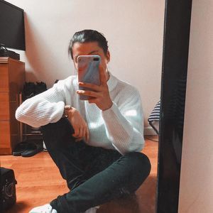 Meet your Posher, Kay